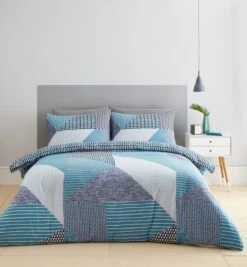 Catherine Lansfield Larsson Geo Teal Duvet Set