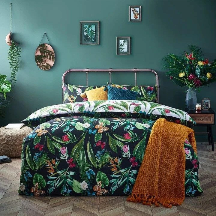 Furn Azura Floral Duvet Cover Set Dark Bloom 6 Furn Azura Floral Duvet Cover Set Dark Bloom - Image 4